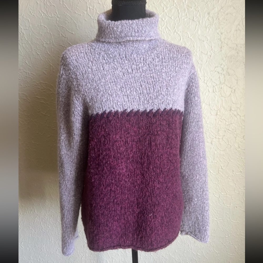 Woolrich Heathered Purple color block Turtleneck Sweater with stitching design